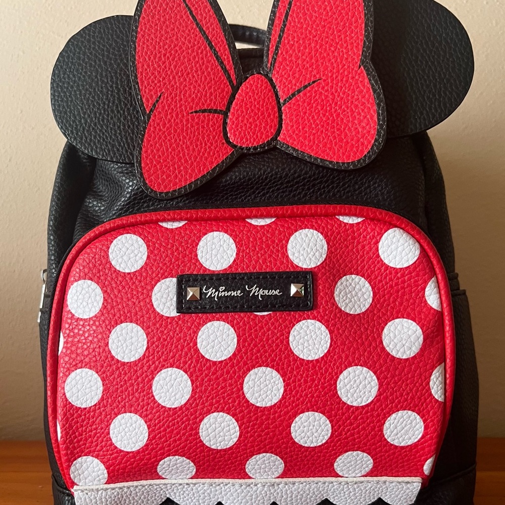 Disney Minnie Mouse 2024 mini backpack!!